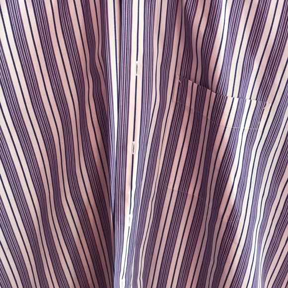 3/$20 🦋 Tommy Hilfiger Striped Button Down Shirt - Picture 2 of 7